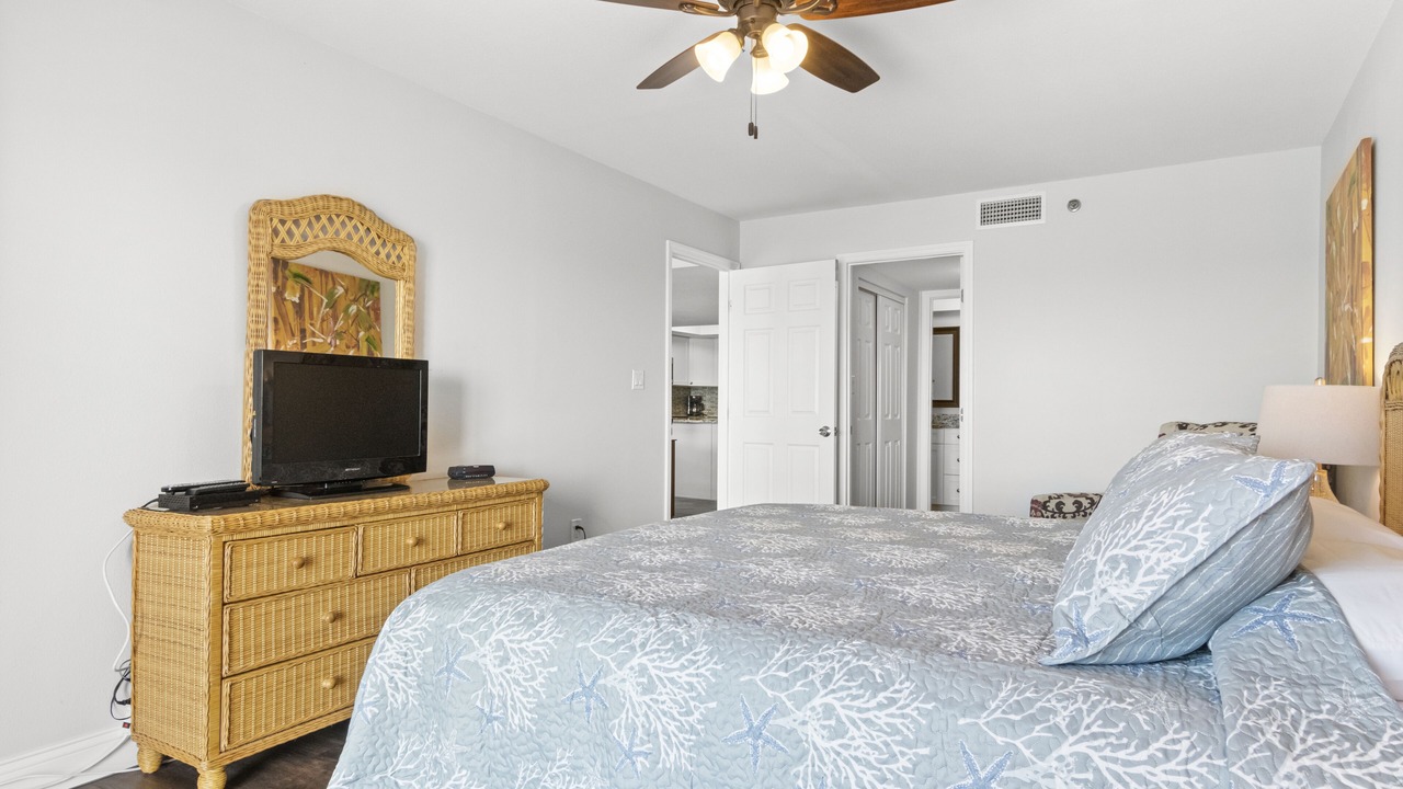 Photo of Bedroom in Madeira Beach