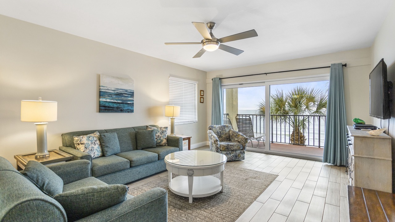 Photo of Livingroom in Madeira Beach