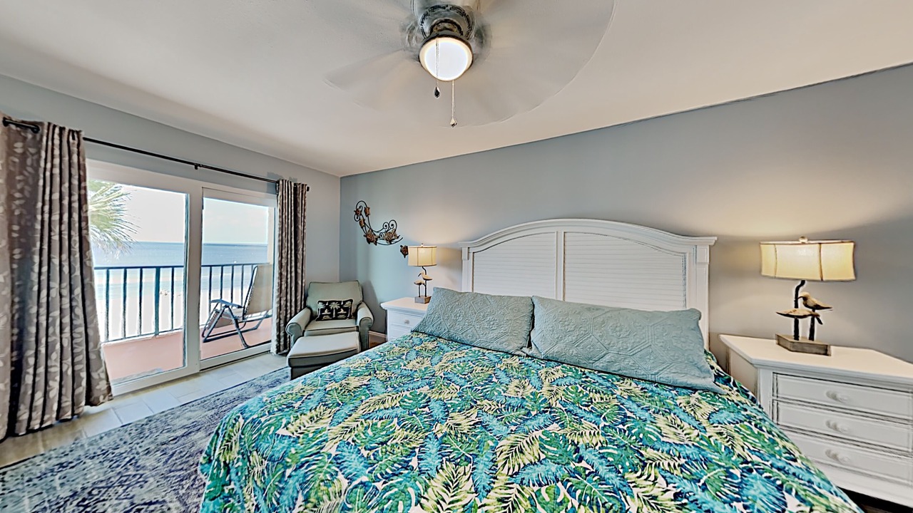 Photo of Bedroom in Madeira Beach