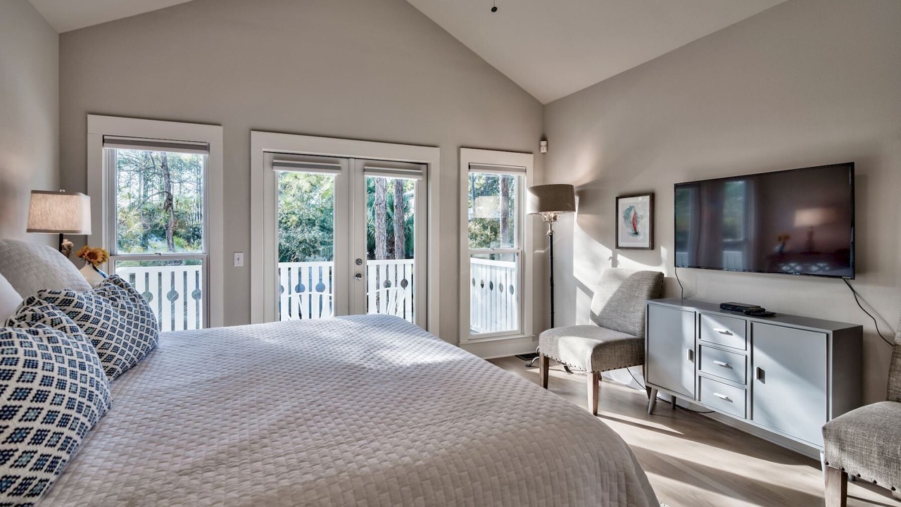 Photo of Bedroom in Seagrove Beach