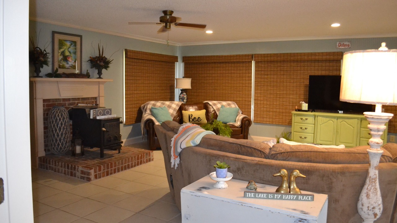 Photo of Livingroom in Donalsonville