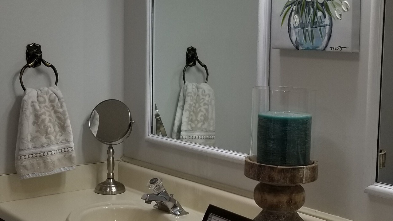 Photo of Bathroom in Donalsonville