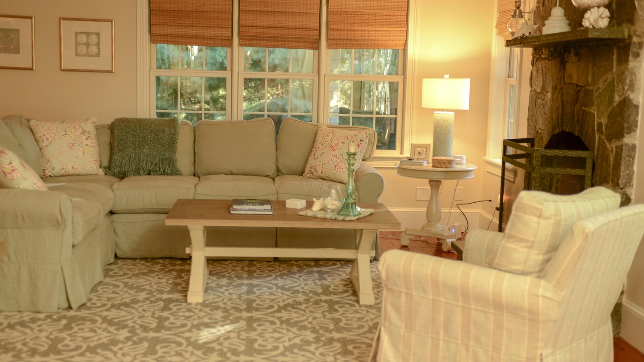 Photo of Livingroom in East Falmouth