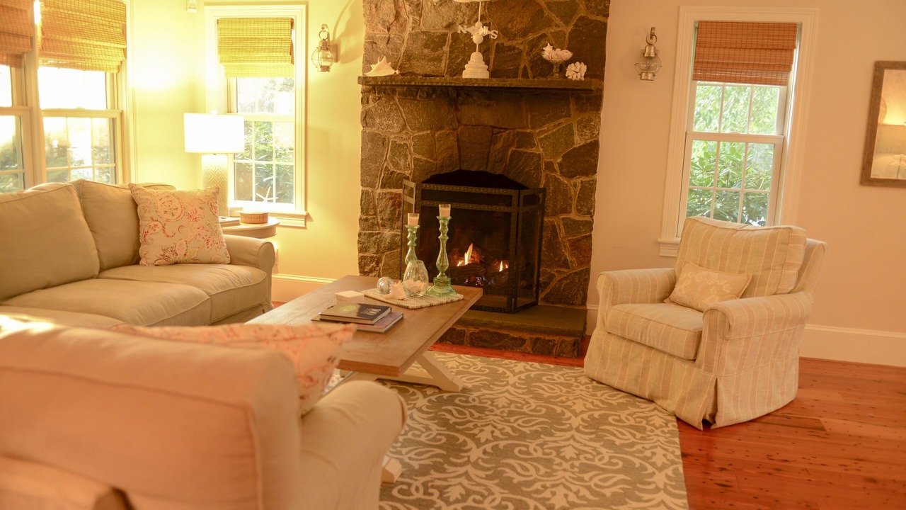 Photo of Livingroom in East Falmouth