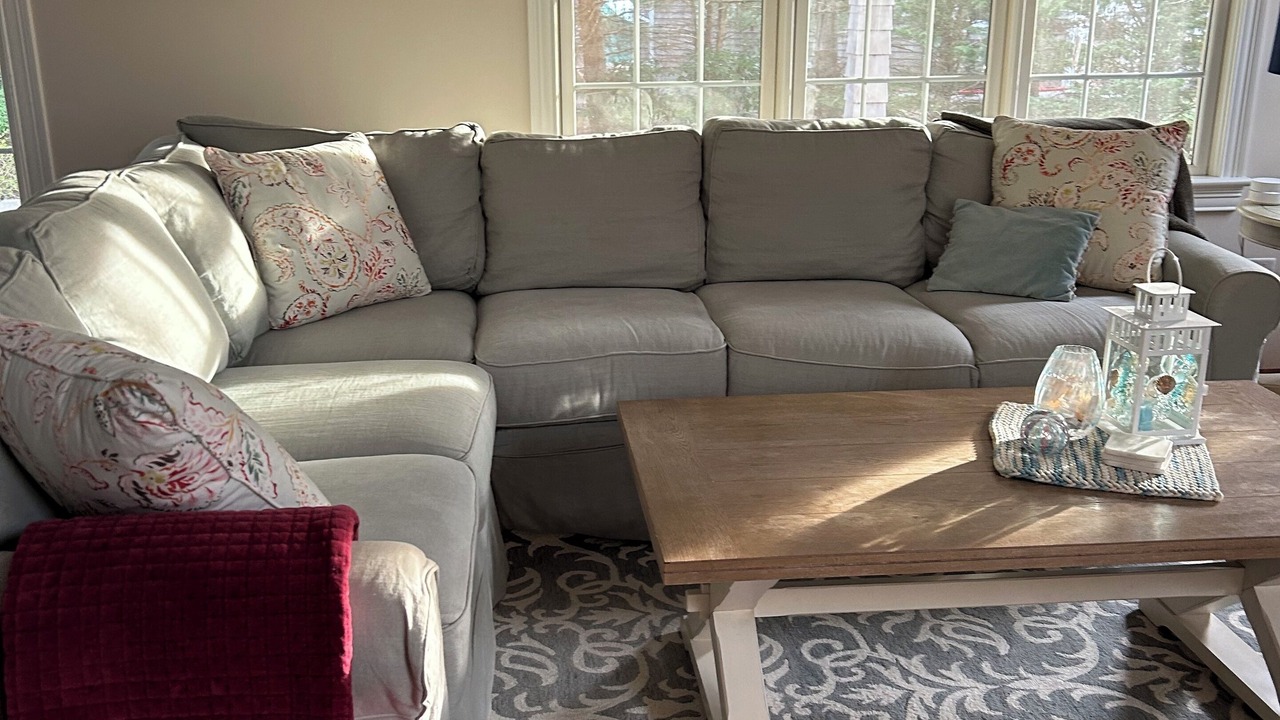 Photo of Livingroom in East Falmouth