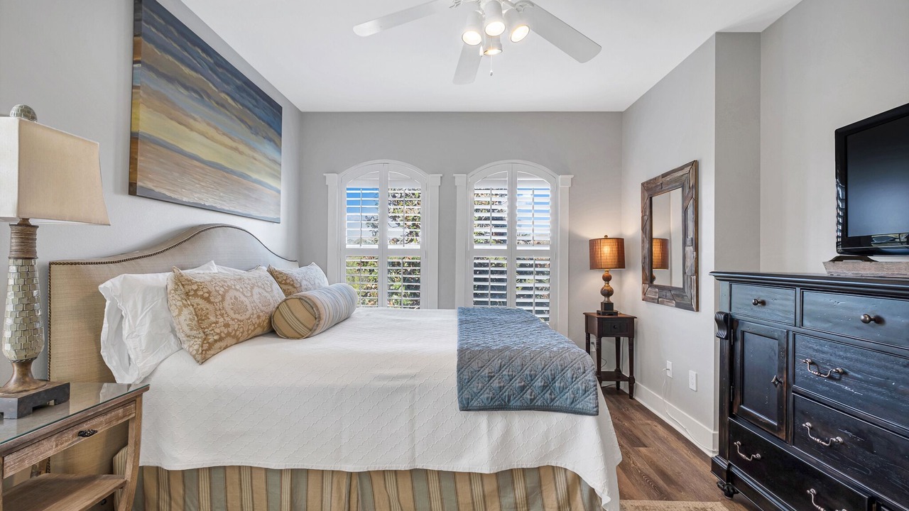 Photo of Bedroom in Seagrove Beach