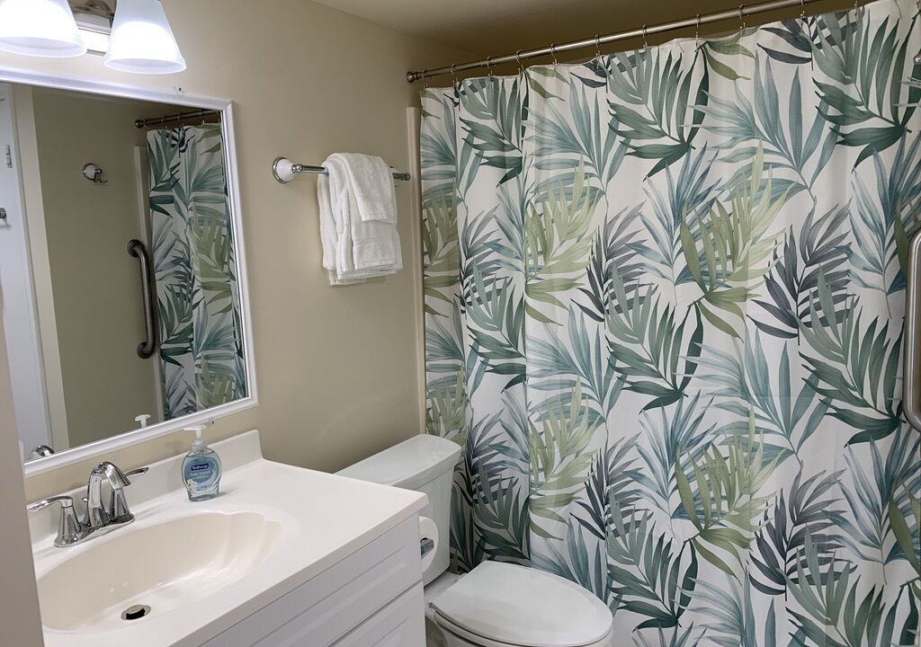 Photo of Bathroom in South Island
