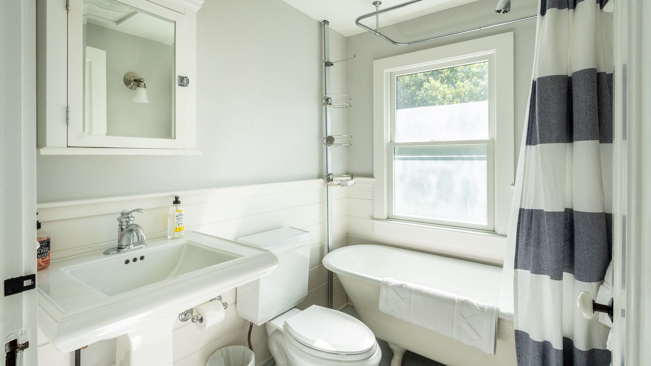 Photo of Bathroom in Madaket