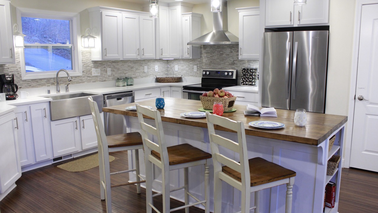 Photo of Kitchen in Falls of Rough