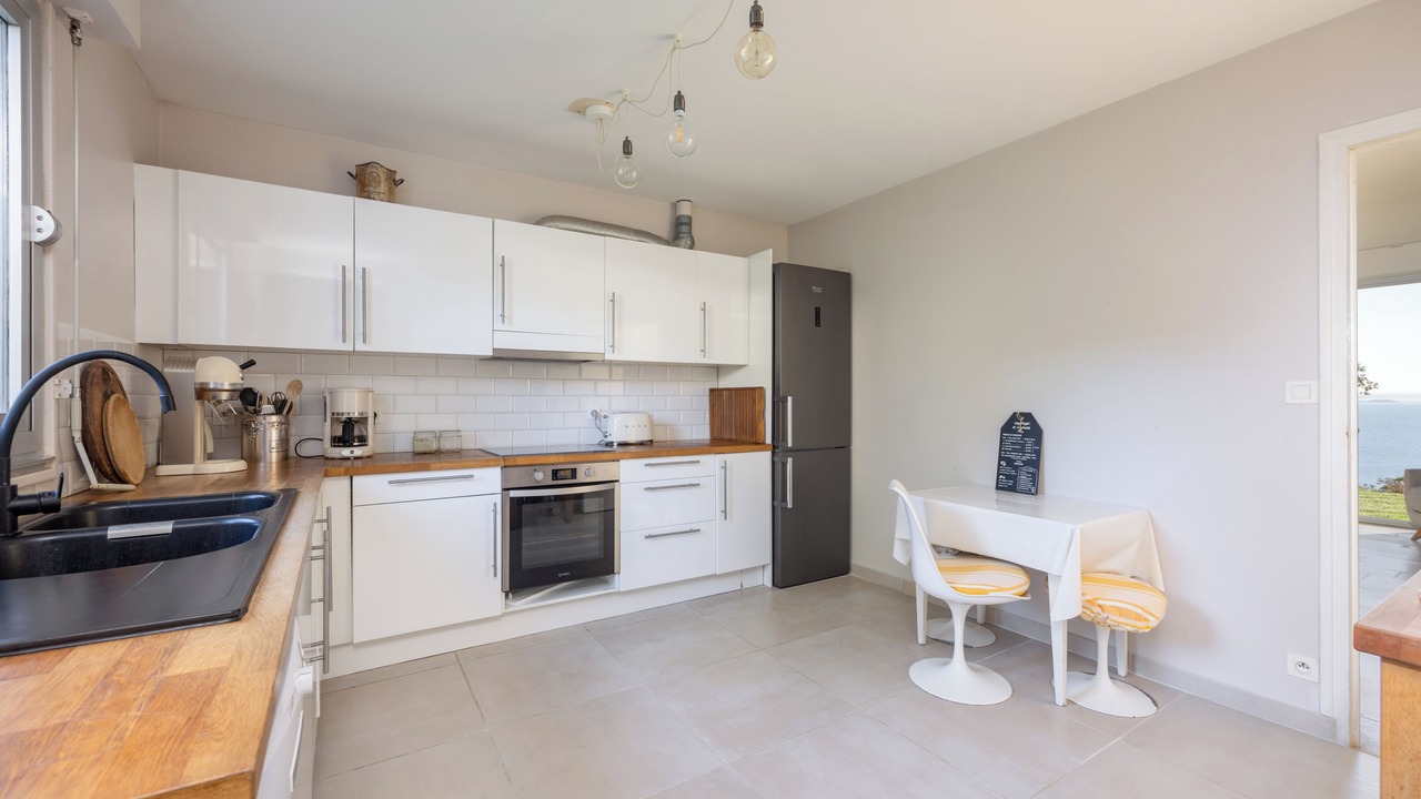 Photo of Kitchen in Saint-Cast-le-Guildo