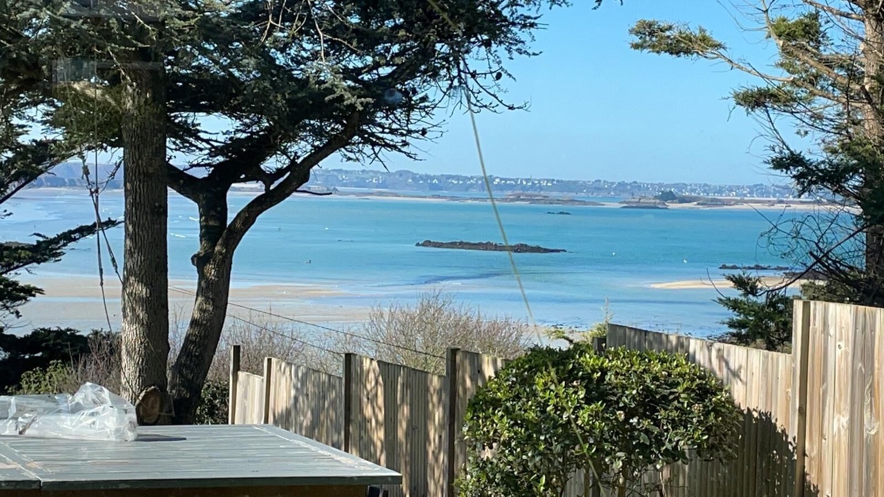 Photo of Outdoor in Lancieux