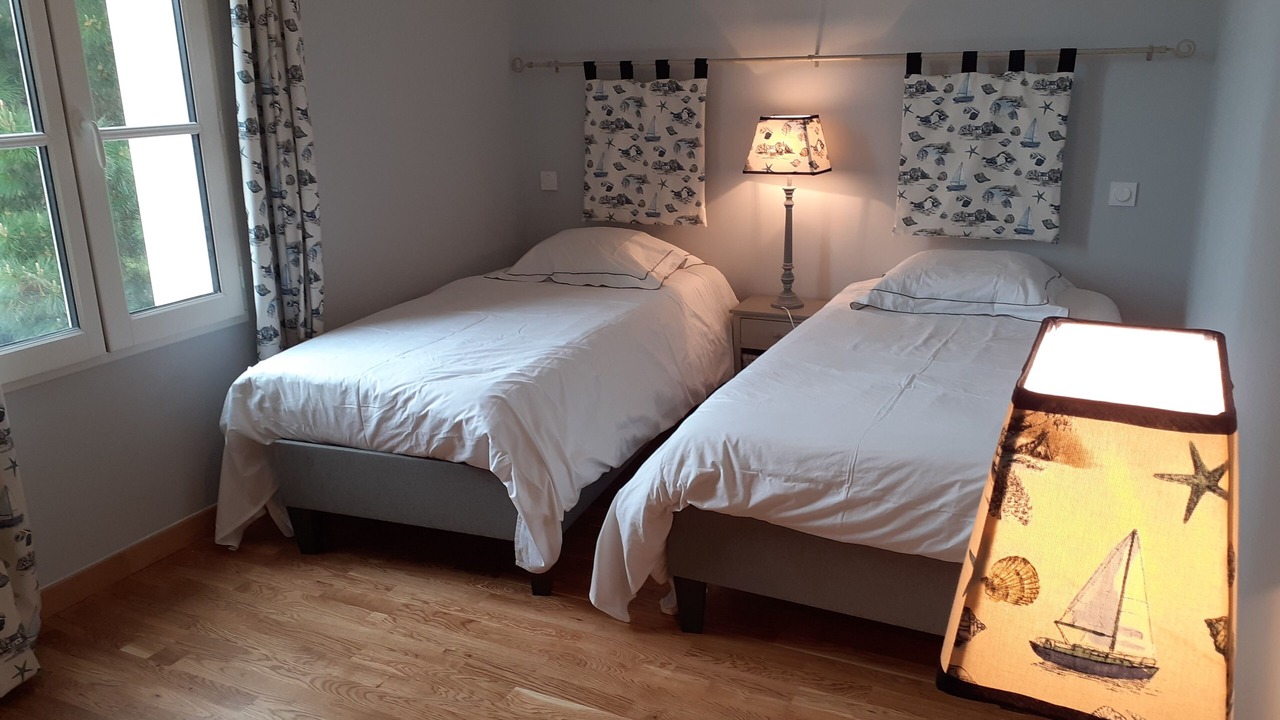 Photo of Bedroom in Lancieux