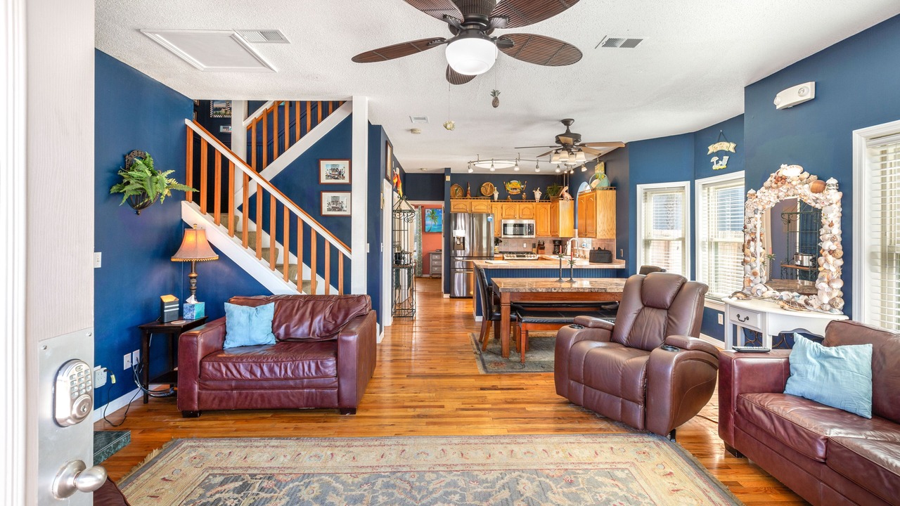 Photo of Livingroom in Miramar Beach
