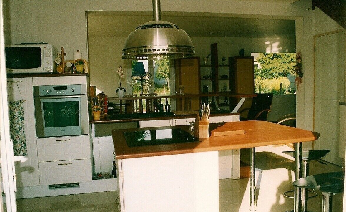 Photo of Kitchen in La Vicomte-sur-Rance