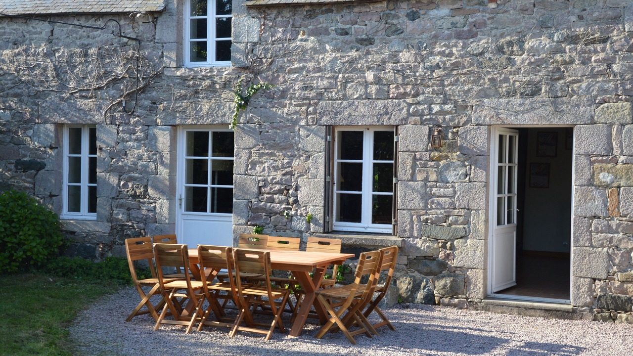 Photo of Outdoor in Plevenon