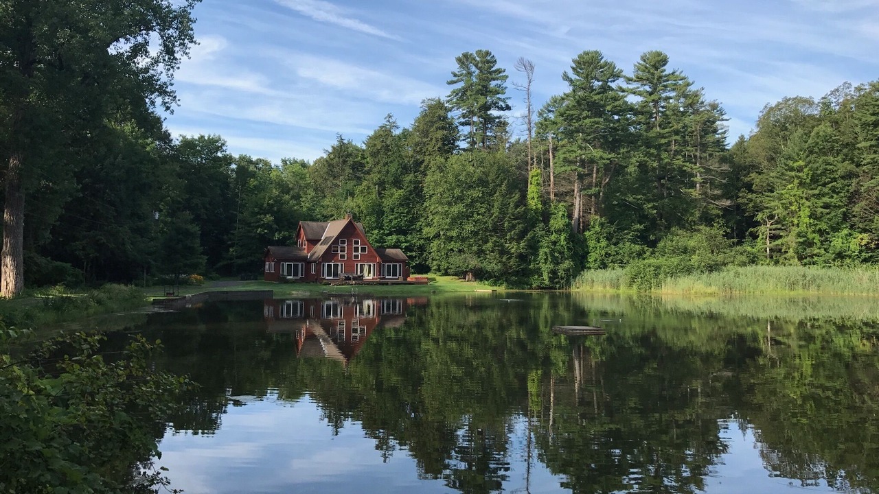 Photo of Outdoor in Lee