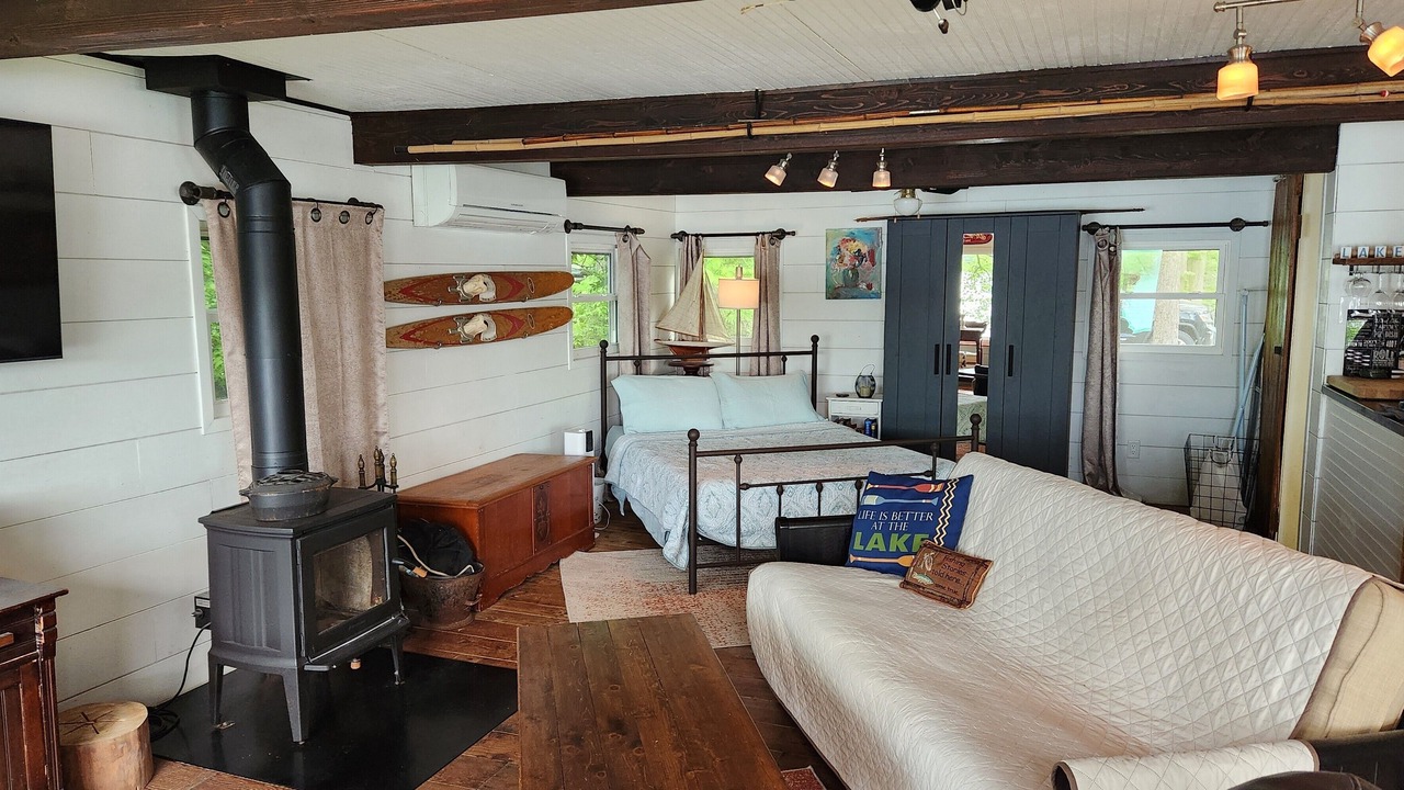 Photo of Livingroom in Syracuse