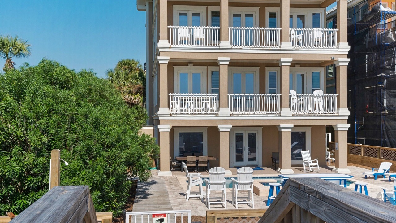 Photo of Others in Destin