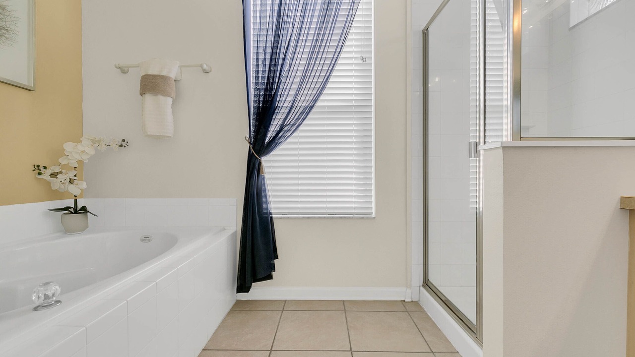 Photo of Bathroom in Windsor Palms