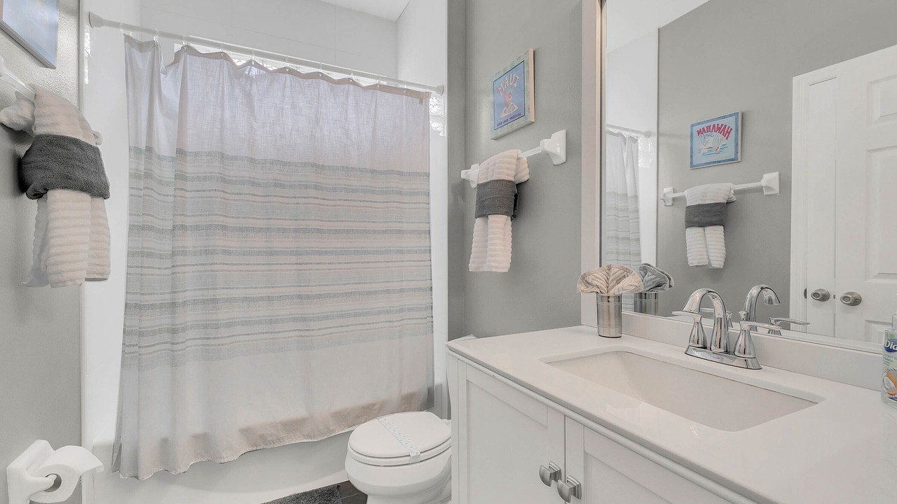 Photo of Bathroom in Windsor Palms
