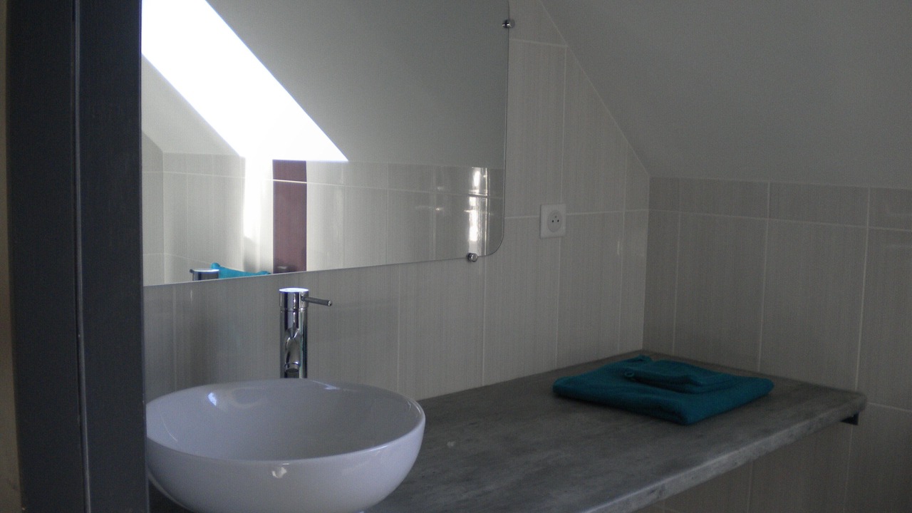 Photo of Bathroom in Leuhan