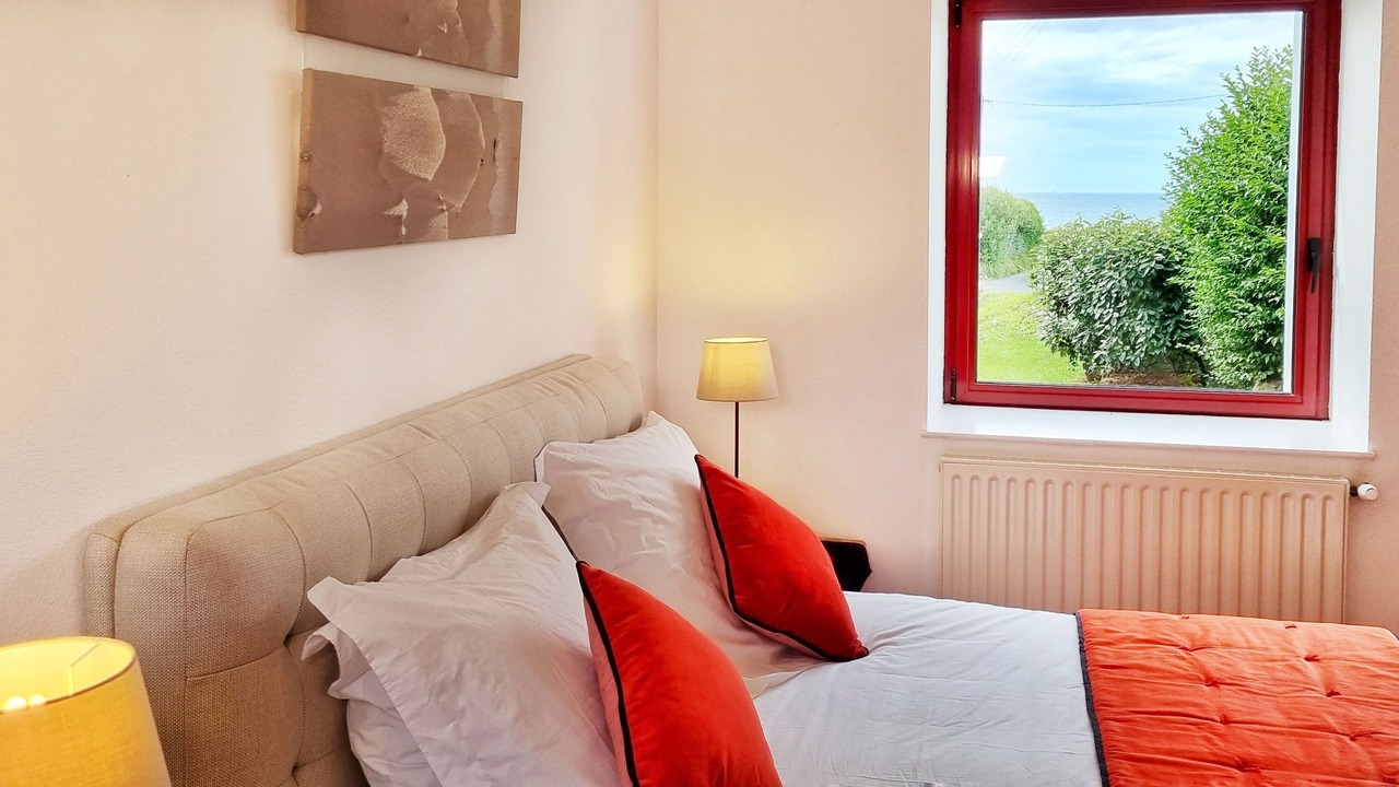 Photo of Bedroom in Pleubian
