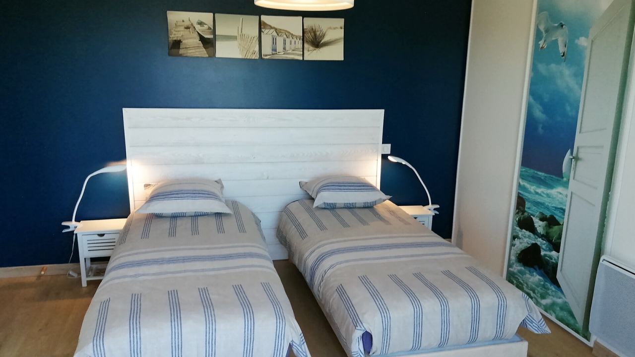Photo of Bedroom in Sables-d'Or-les-Pins