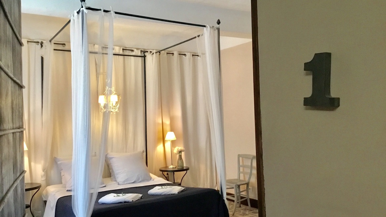 Photo of Bedroom in Goult