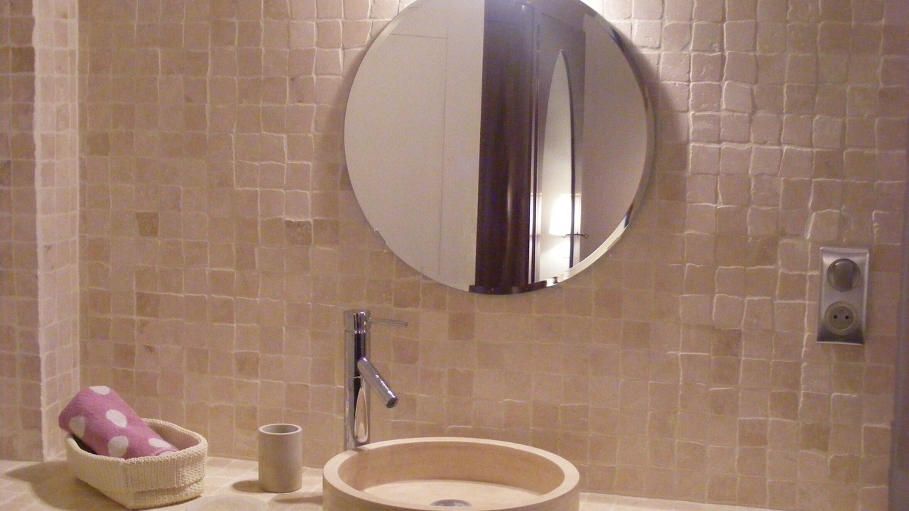Photo of Bathroom in Goult