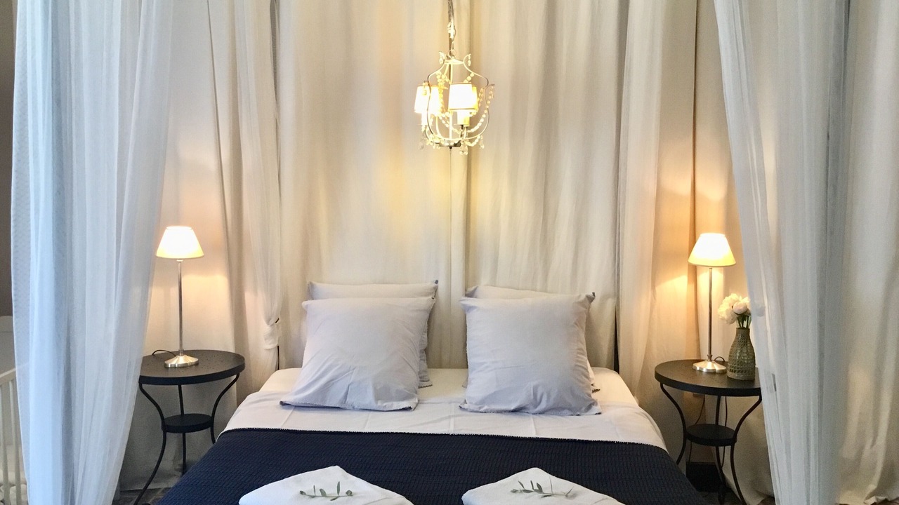 Photo of Bedroom in Goult