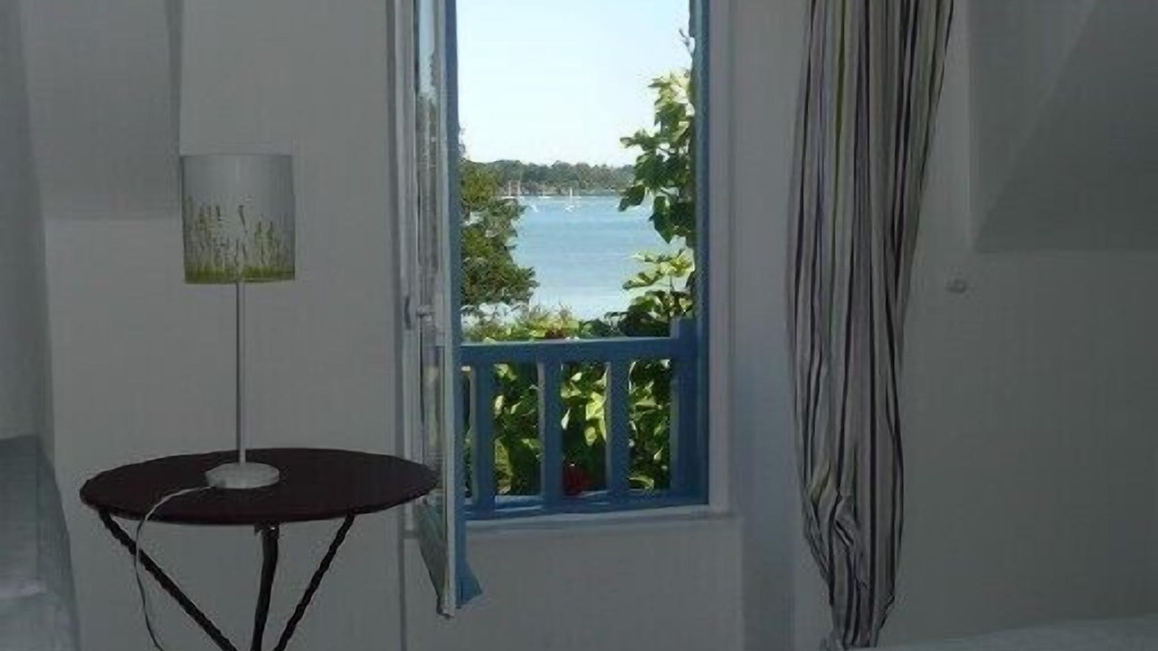 Photo of Bedroom in Arradon