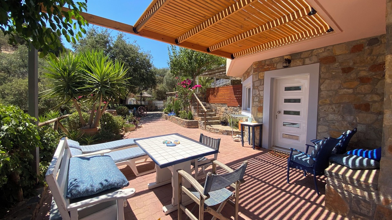 Photo of Outdoor in Almyros