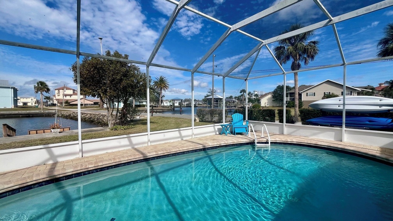Photo of Outdoor in Crystal Shores