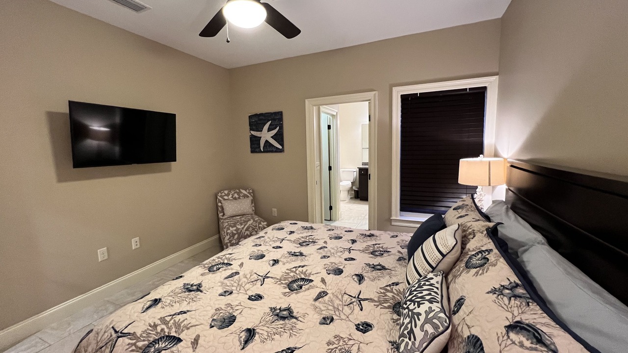 Photo of Bedroom in Frangista Beach