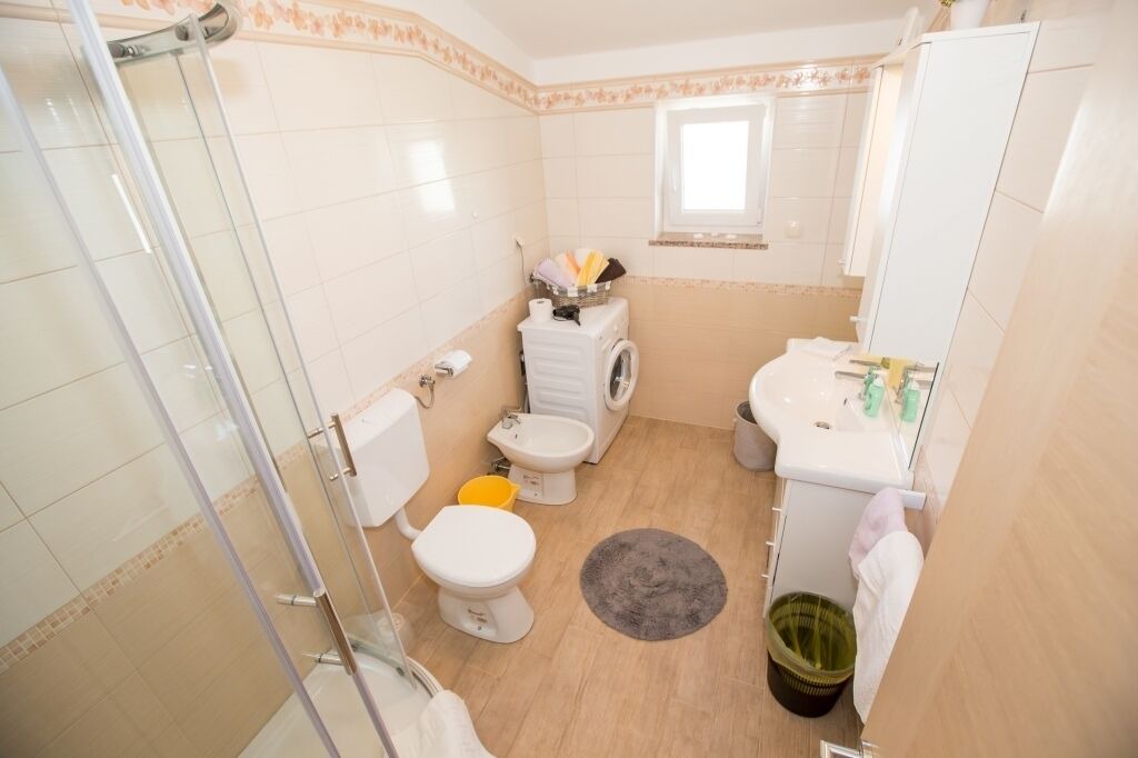 Photo of Bathroom in Lopar