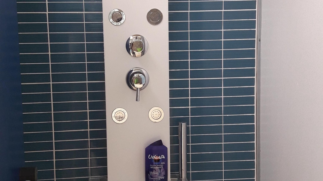 Photo of Bathroom in Fontaine-la-Gaillarde