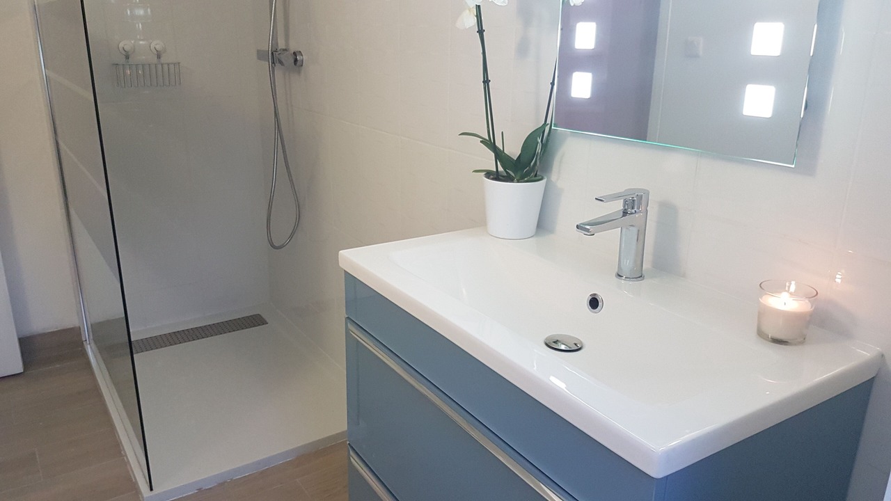 Photo of Bathroom in Tregunc