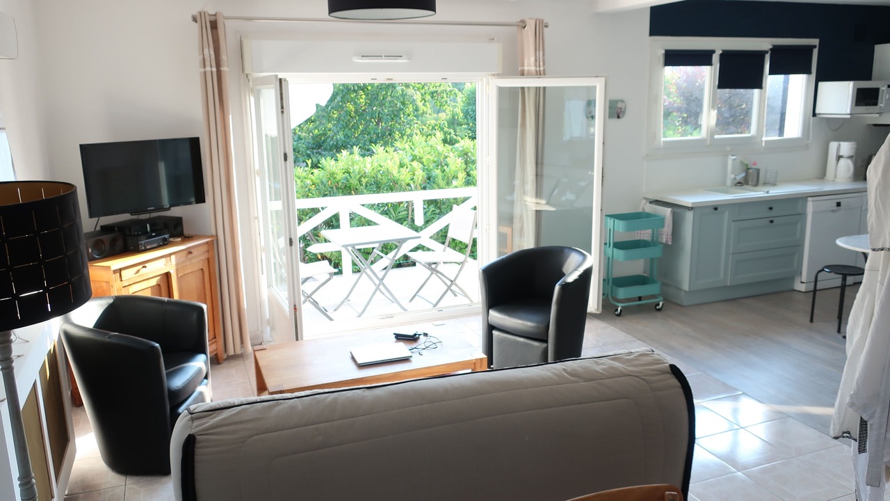 Photo of Livingroom in Saint-Ideuc