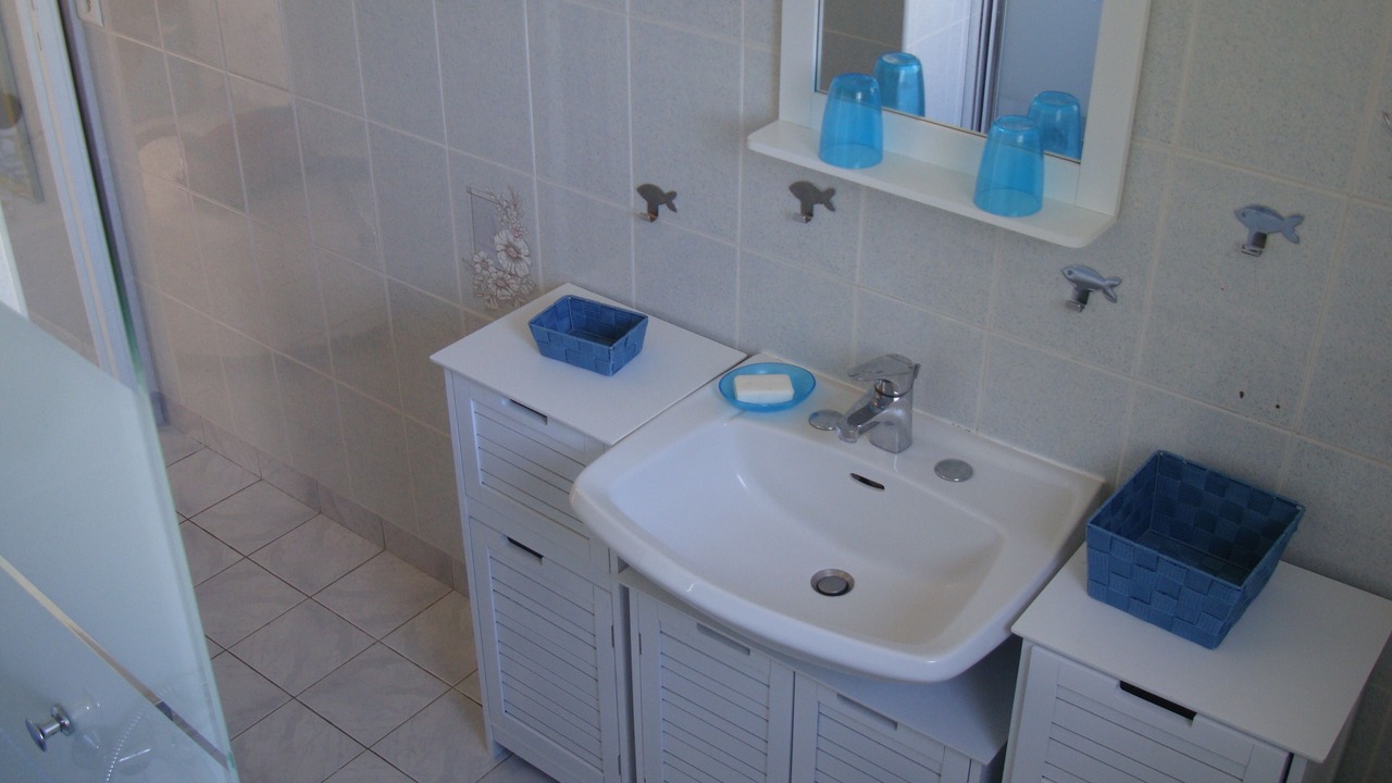 Photo of Bathroom in Saint-Ideuc
