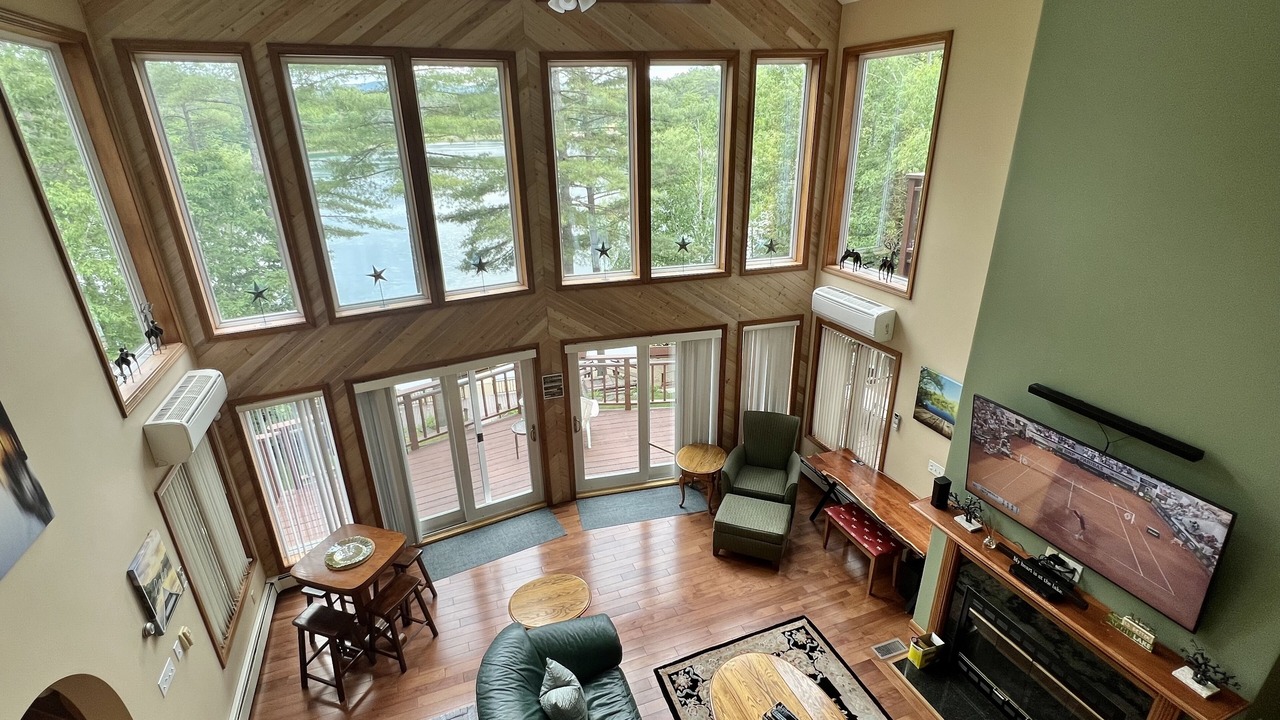 Photo of Livingroom in Warrensburg