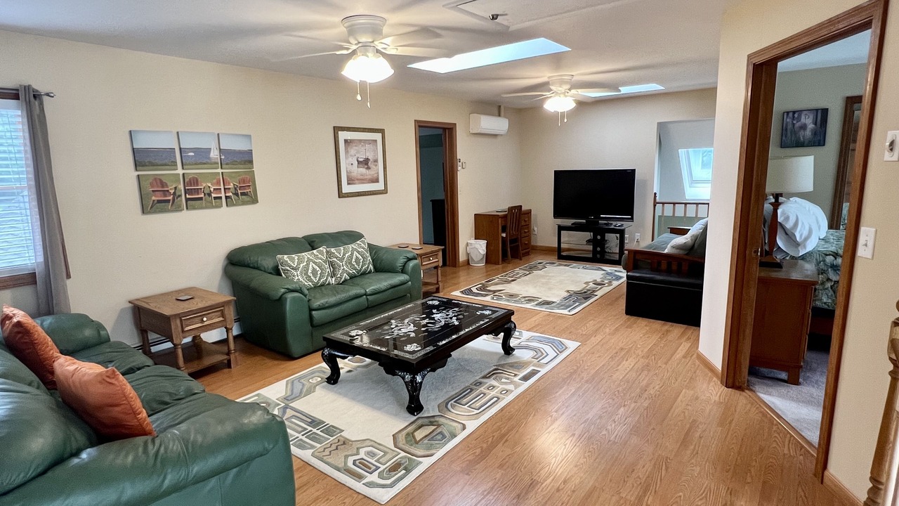 Photo of Livingroom in Warrensburg