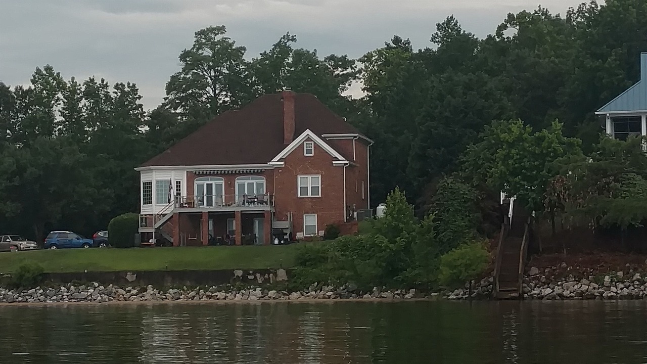Photo of Outdoor in Surry