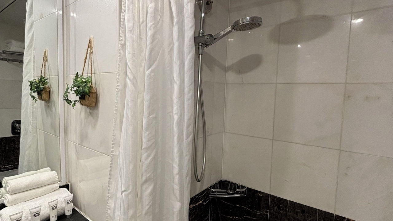 Photo of Bathroom in Darling Harbour