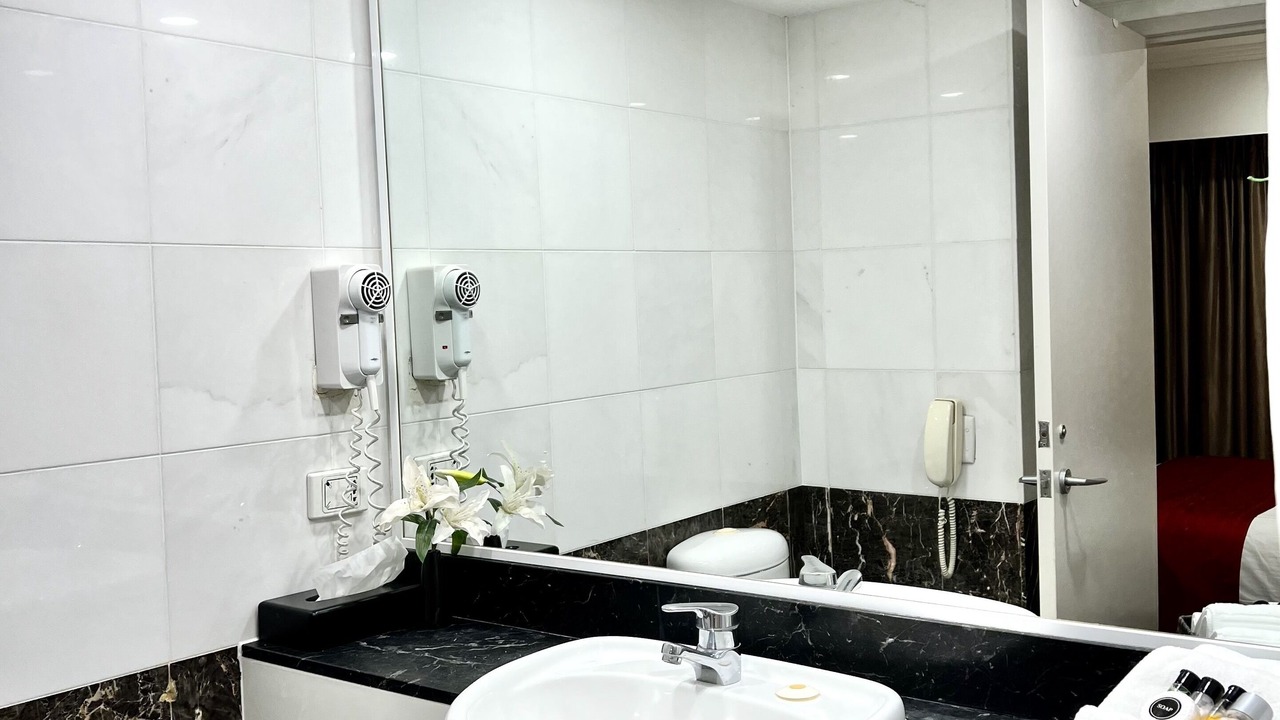 Photo of Bathroom in Darling Harbour