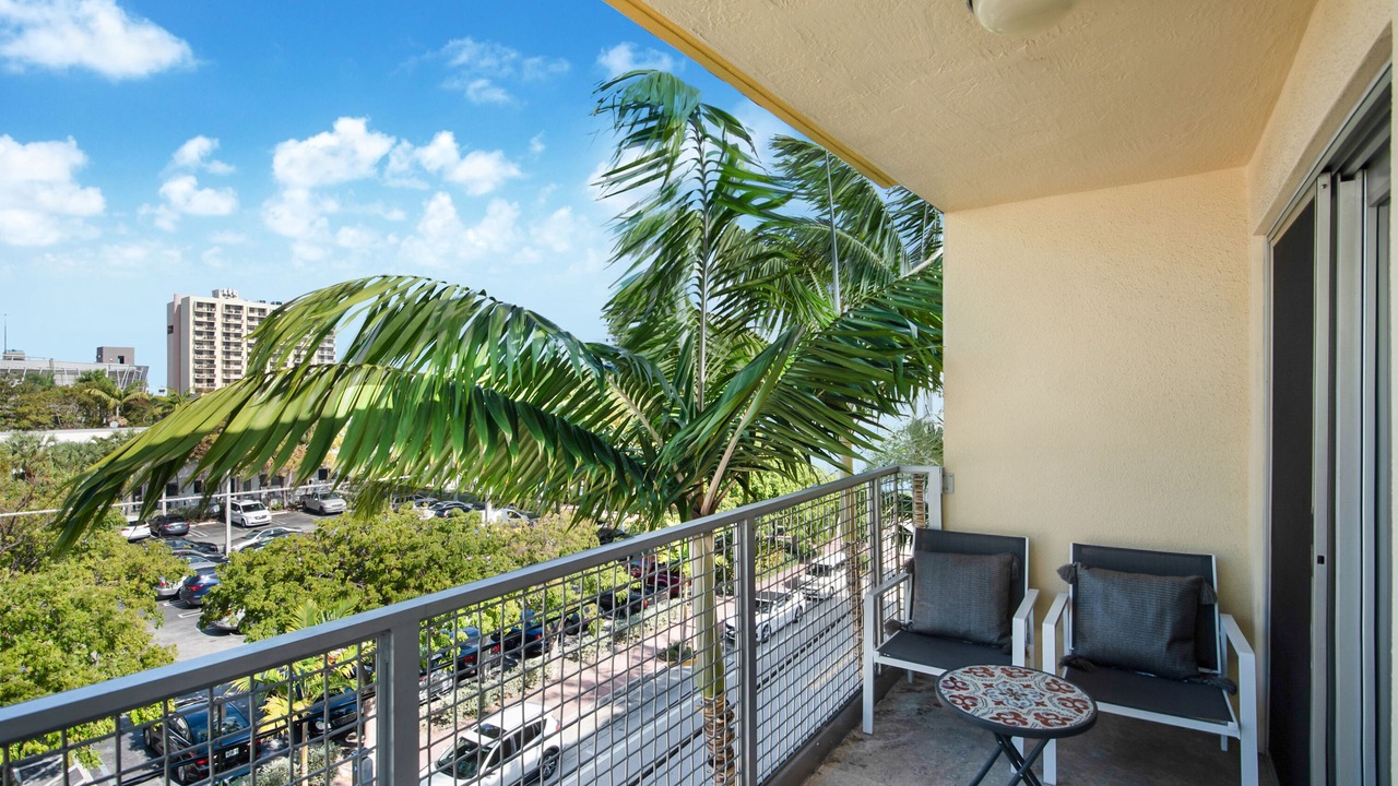 Photo of Patio Balcony in South Pointe