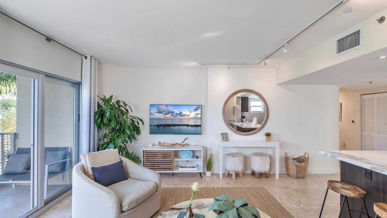 Photo of Livingroom in South Pointe
