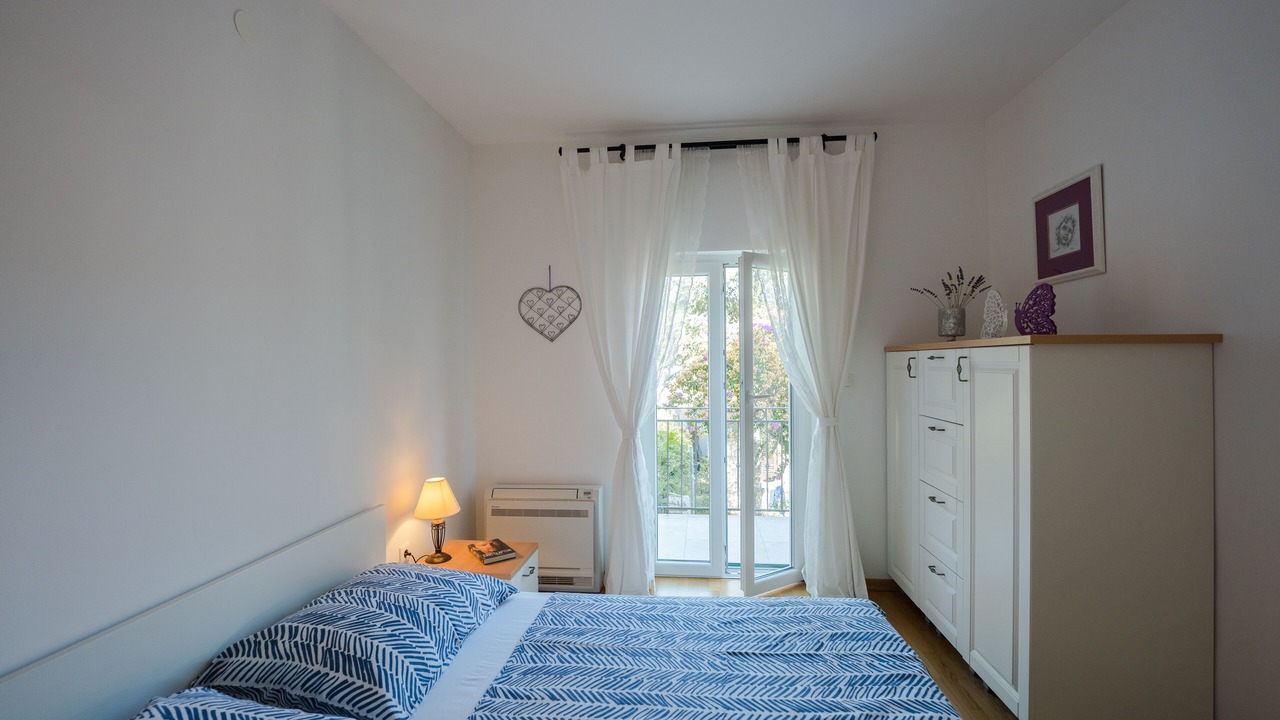 Photo of Bedroom in Maslinica