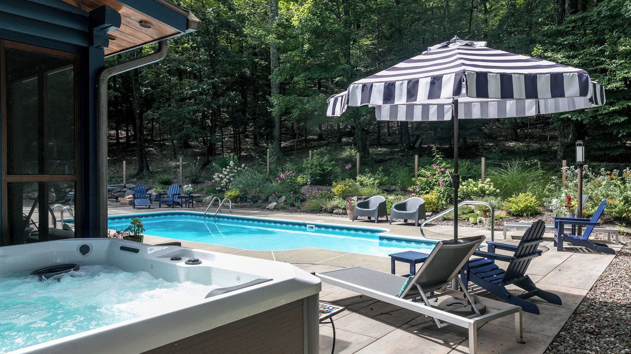 Photo of Outdoor in Woodstock