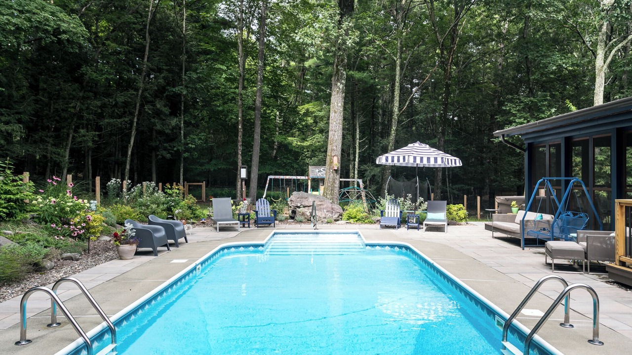 Photo of Outdoor in Woodstock