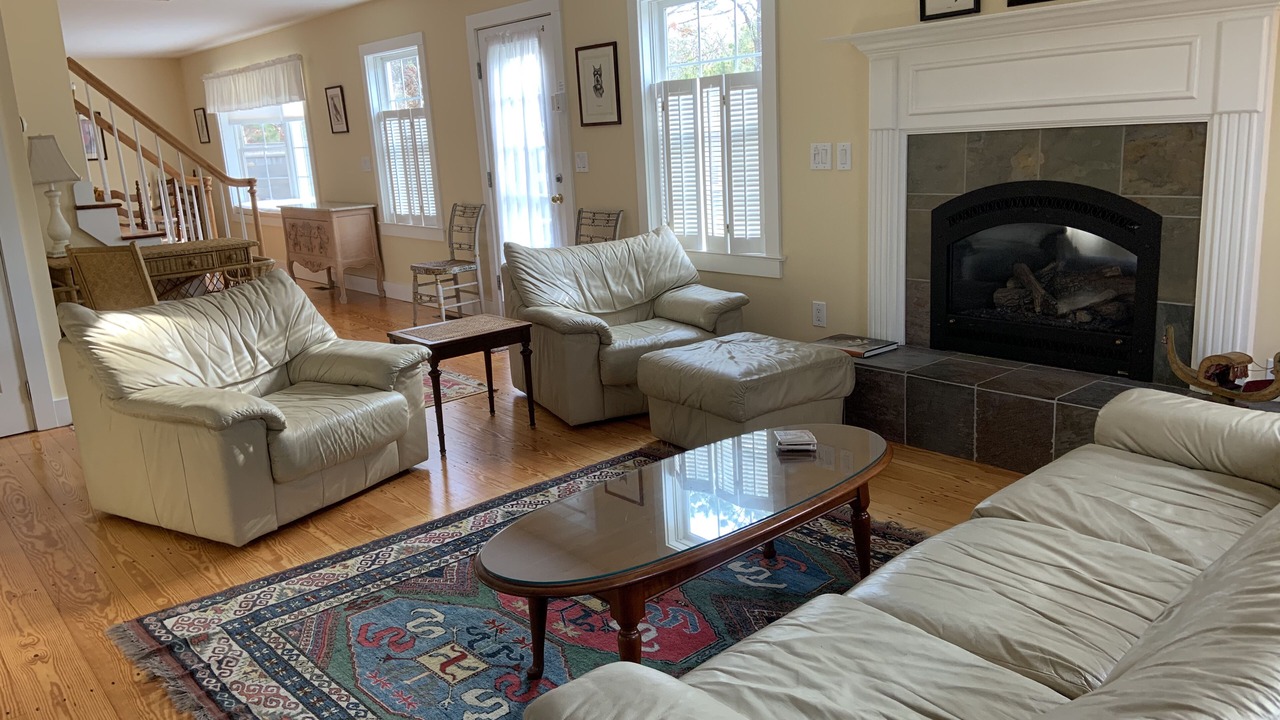 Photo of Livingroom in Edgartown